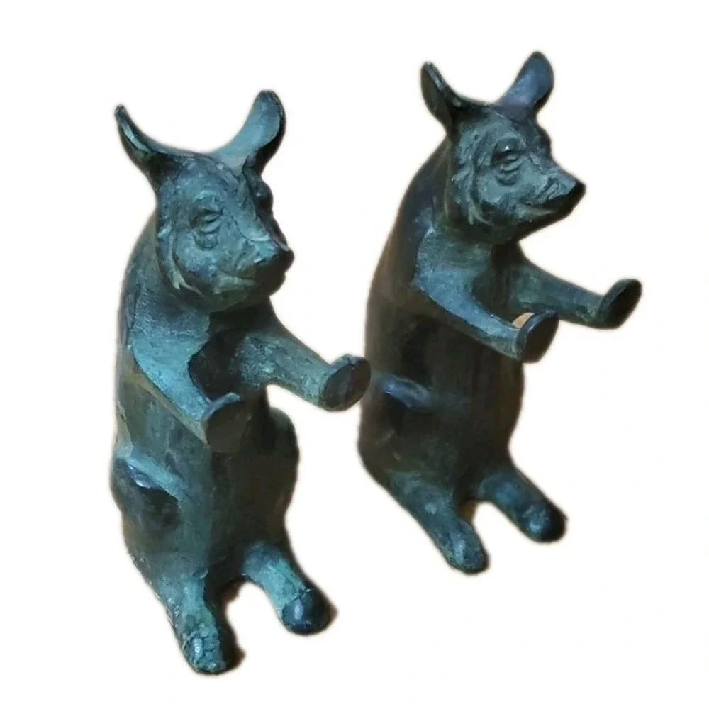San Pacific Int'l SPI Vintage Pig Bookends Iron Pair Hogs Boars Door Stops *flaw